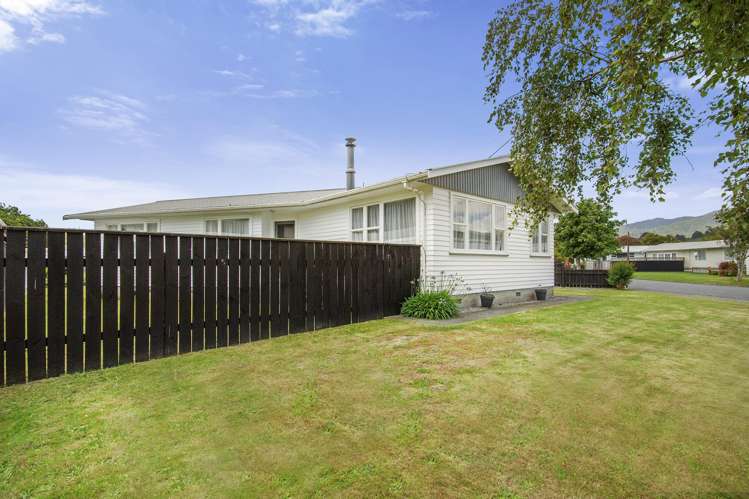 7 Kentucky Street Totara Park_14