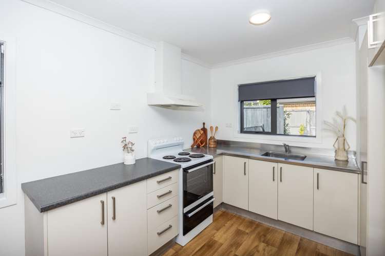 37f Sillary Street Hamilton East_11