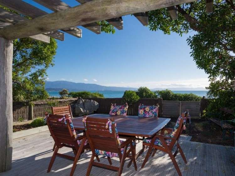 6 Peninsula Road Takaka_23
