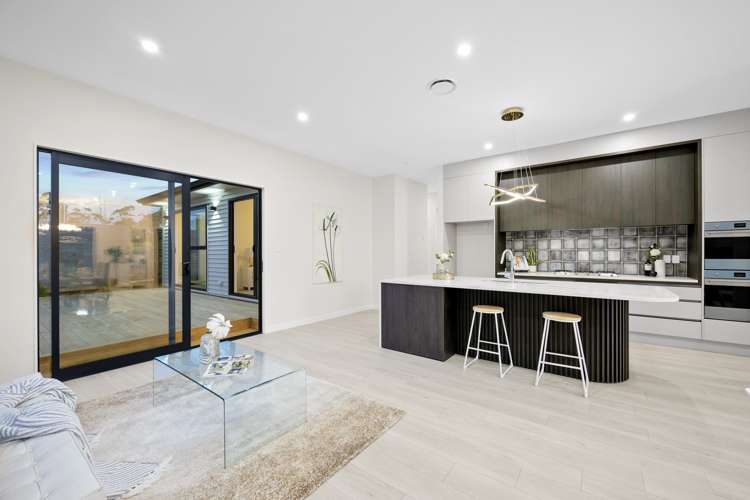 10 Puruatanga Road Wainui_8