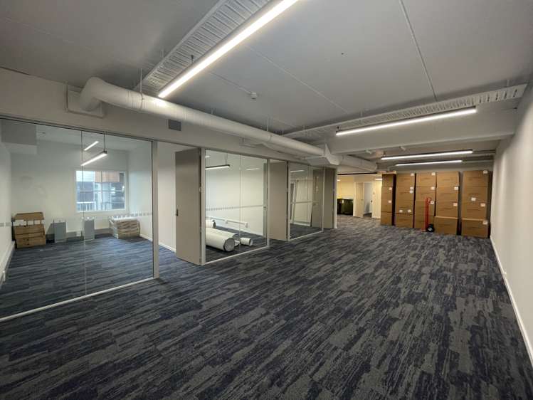 435 Khyber Pass Road Newmarket_6