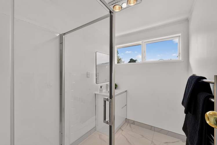 44 Kemp Road Massey_22