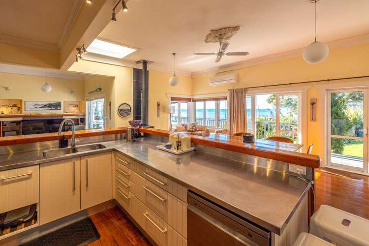 54 Korora Road Oneroa_18