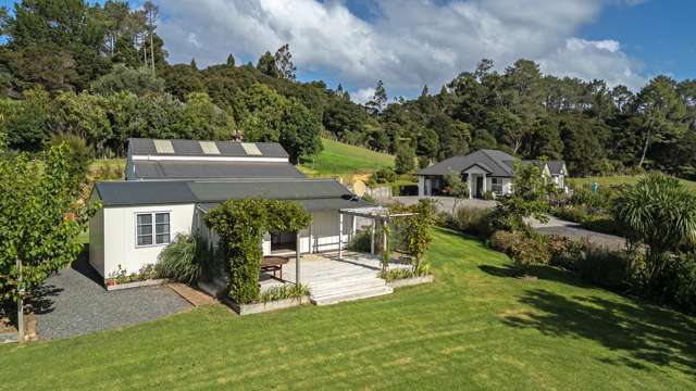 1840 Tiki Road Coromandel_4