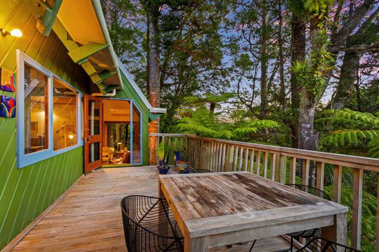 8 Valley View Road_5