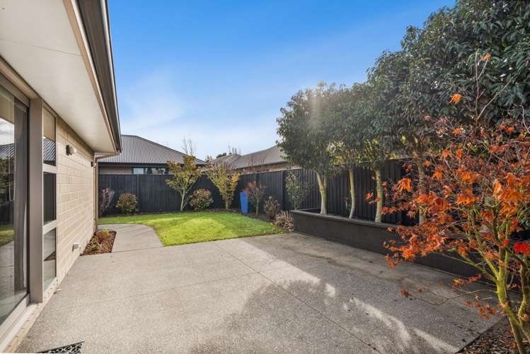 16 Bernice Crescent Yaldhurst_15