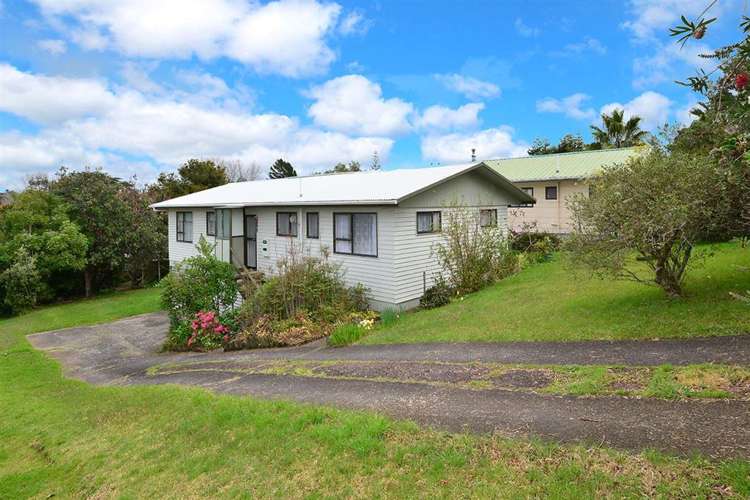 113 Brian Crescent Stanmore Bay_13