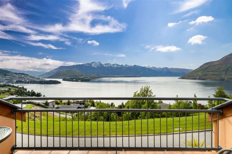 10 Chandler Lane Fernhill/Sunshine Bay_0