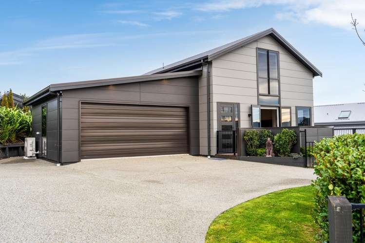 14 Trudi Place Green Island_1