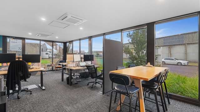 1/76 Portside Drive Mt Maunganui_1