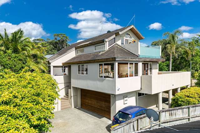 2/72 Beach Road Castor Bay_1