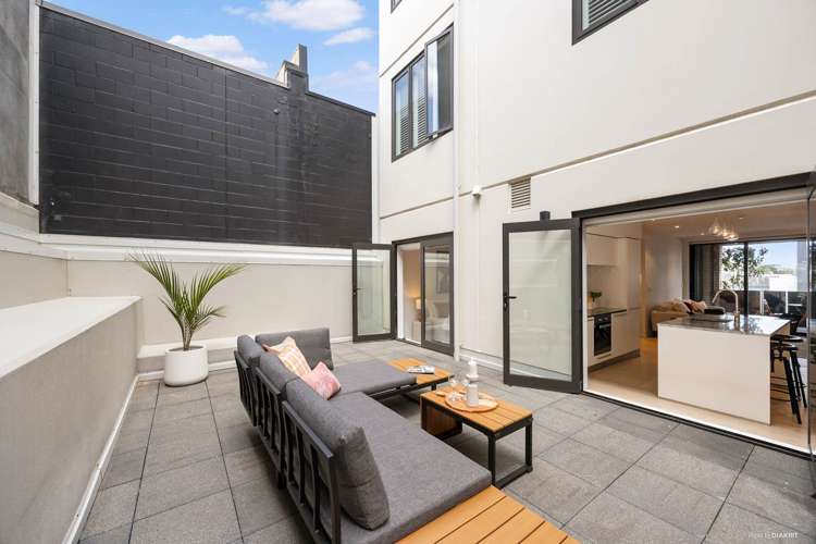 101/23A Pollen Street Grey Lynn_13