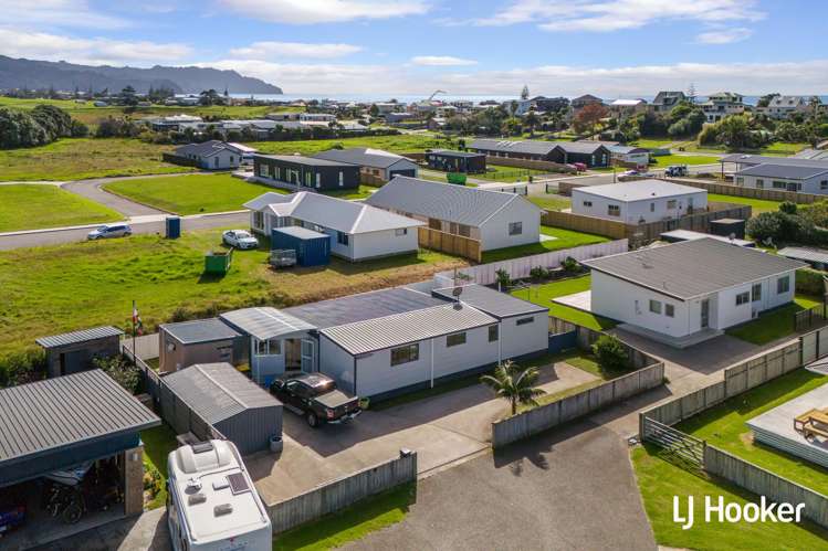12 Breakers Crescent Waihi Beach_21