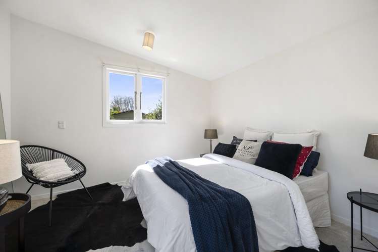 609 Frederick Street West Mahora_15