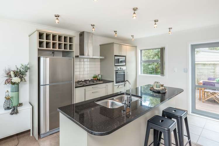 52a Mandalay Terrace Khandallah_6