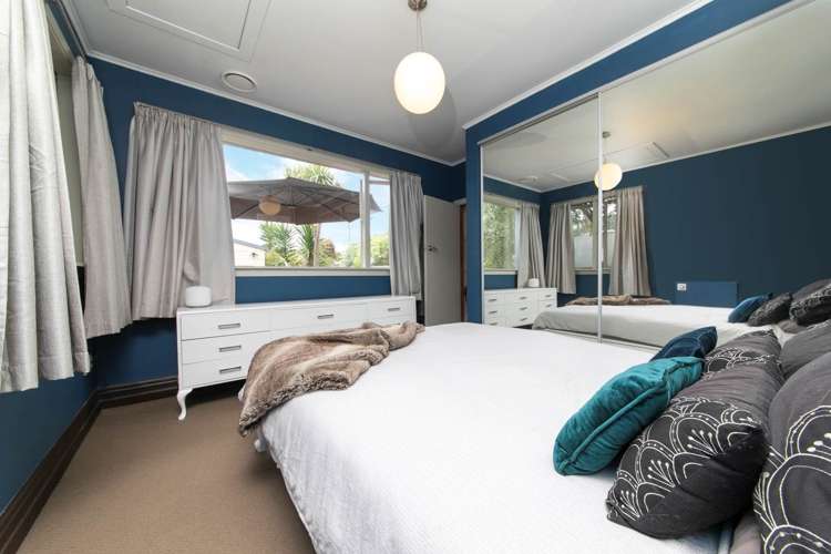 64 Routley Drive Glen Eden_9