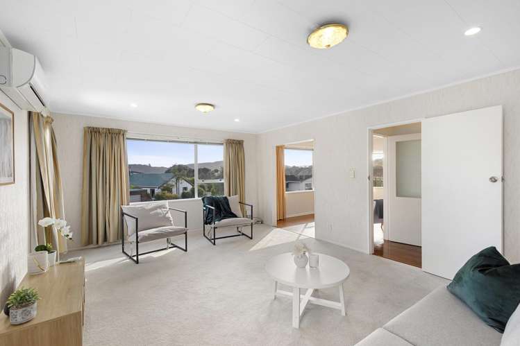 39 Tweed Road Papakowhai_1