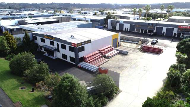 787sqm warehouse/office plus concrete yard area