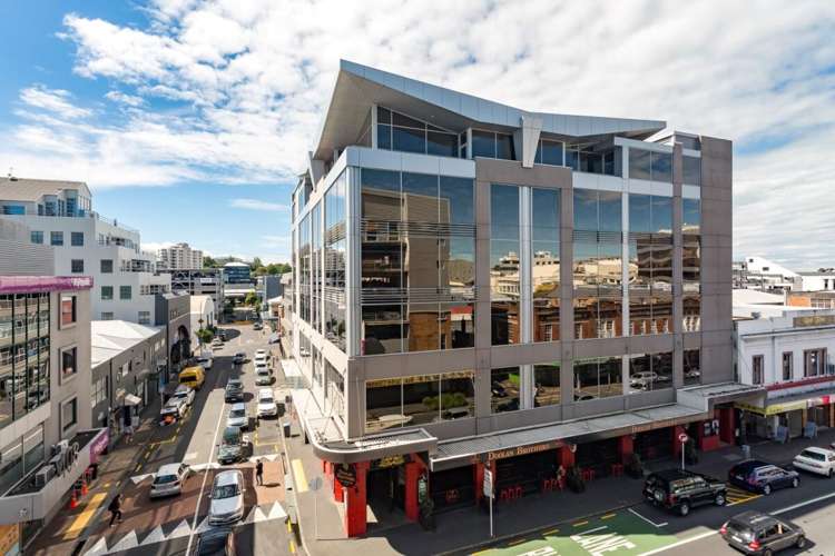 414 Khyber Pass Road_0