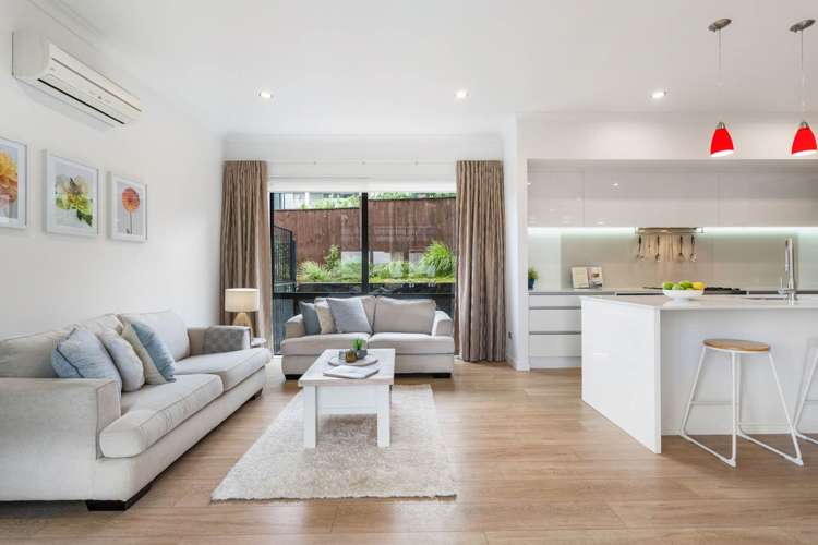 8 Hilton Close Albany_3