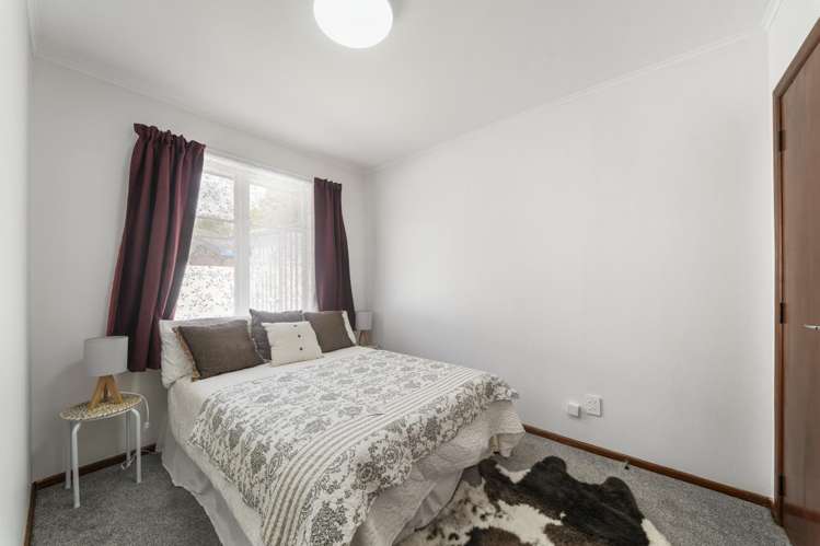 60 Farquhar Road Glendene_14