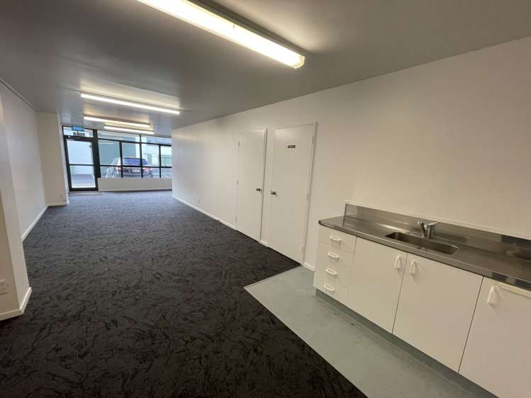 2/13 Beatrice Tinsley Crescent Albany_3