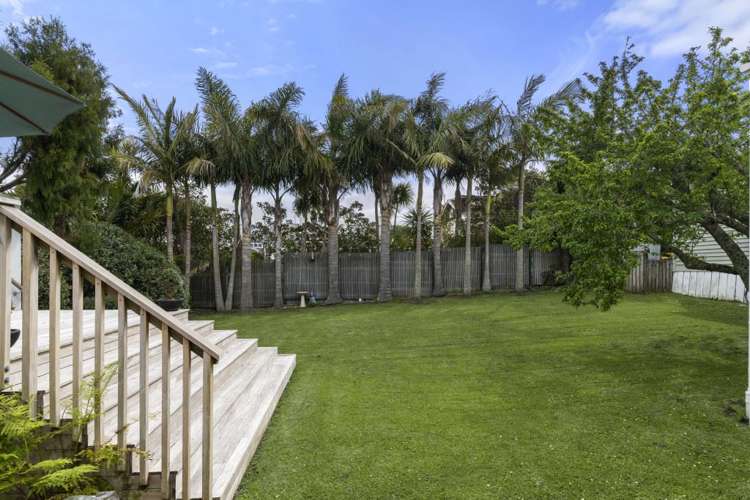 19 Merani Street Narrow Neck_19