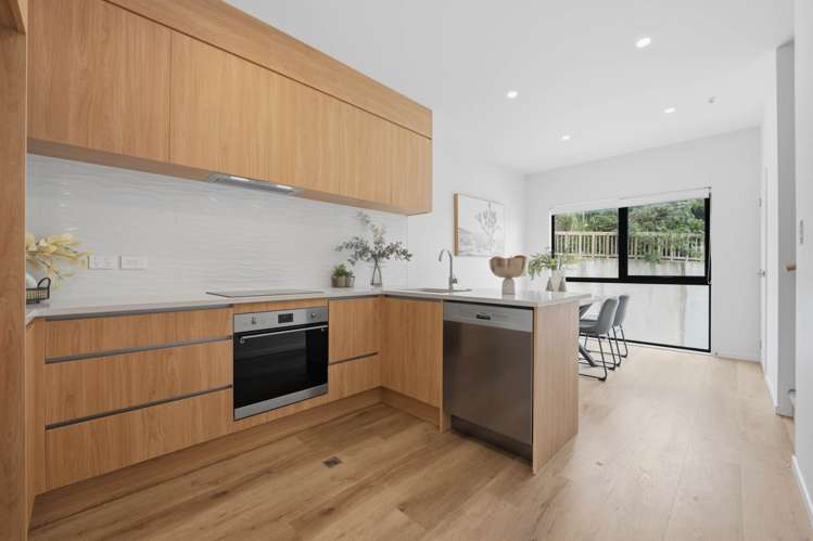 43 Mata Lane Stanmore Bay_8