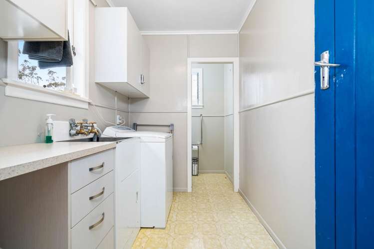 43 Pah Road Onerahi_17