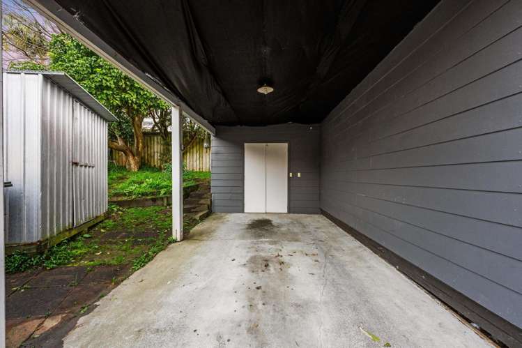 25a Hewlett Road Massey_15