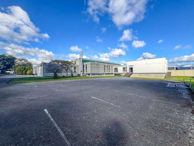 1015 Tremaine Avenue Roslyn_5