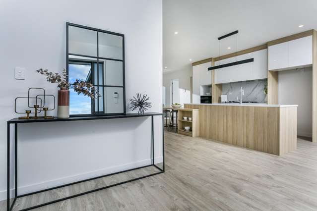 41 Matahae Crescent Milldale_2