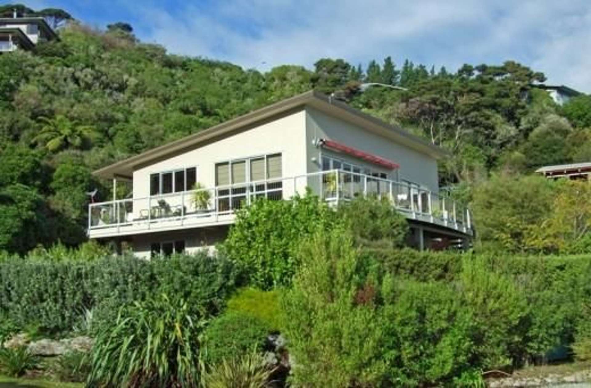 38 Tata Heights Takaka_0