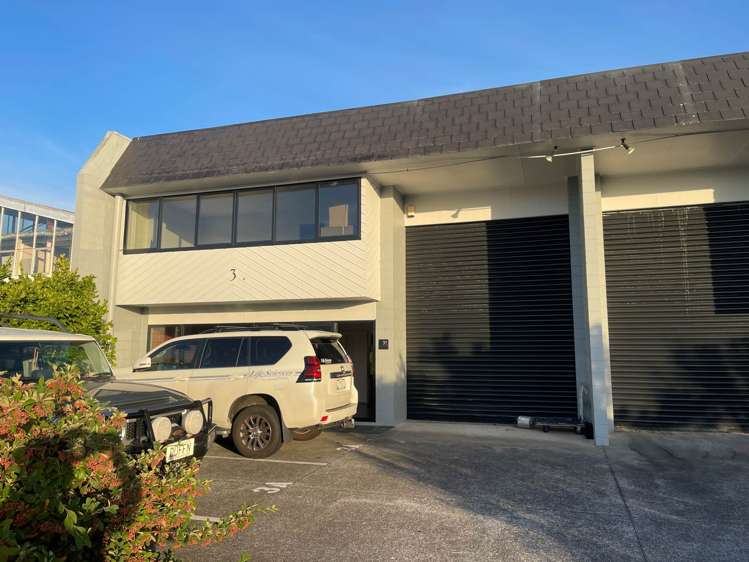 Unit A/3 Colway Place Wairau Valley_9