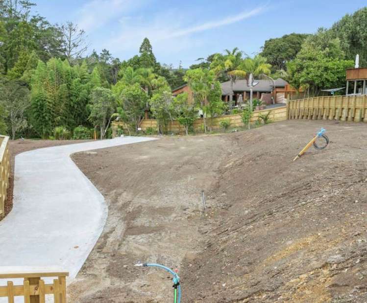 7 Kaihuia Lane Oratia_7