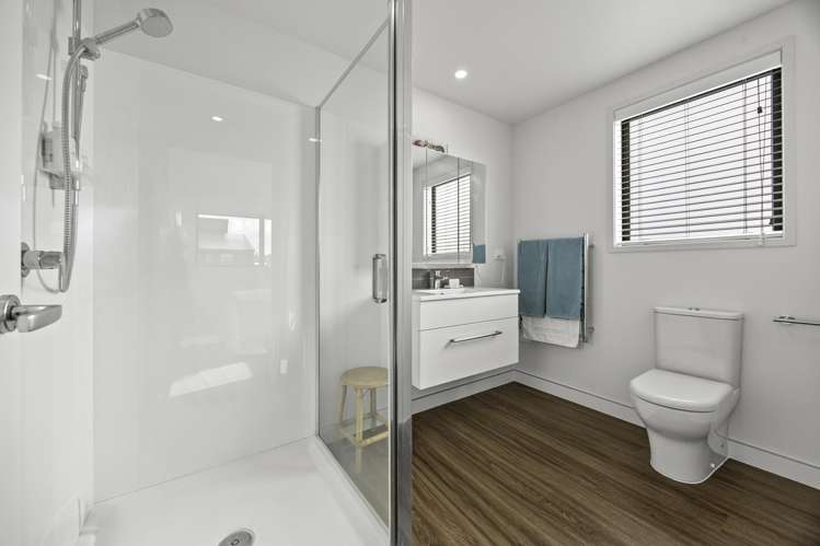 61 Wallace Road Hobsonville_10