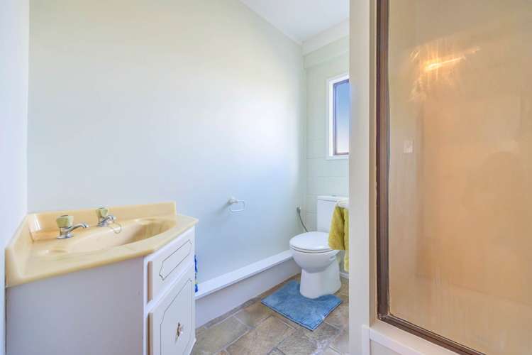 2/7 Deuxberry Avenue Northcote_14