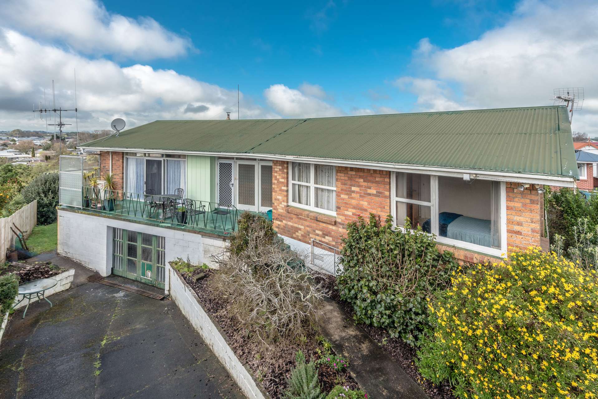 103 Tuhikaramea Road Dinsdale_0