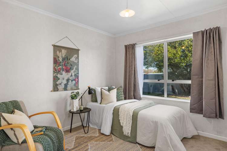 2 Leeds Place Solway_6