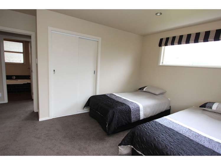 21 Alana Place Witherlea_13