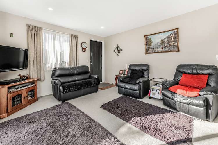 1/191 Gayhurst Road Dallington_7