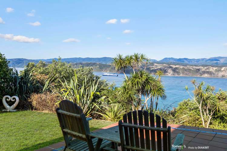 17b Bowes Crescent Strathmore Park_1