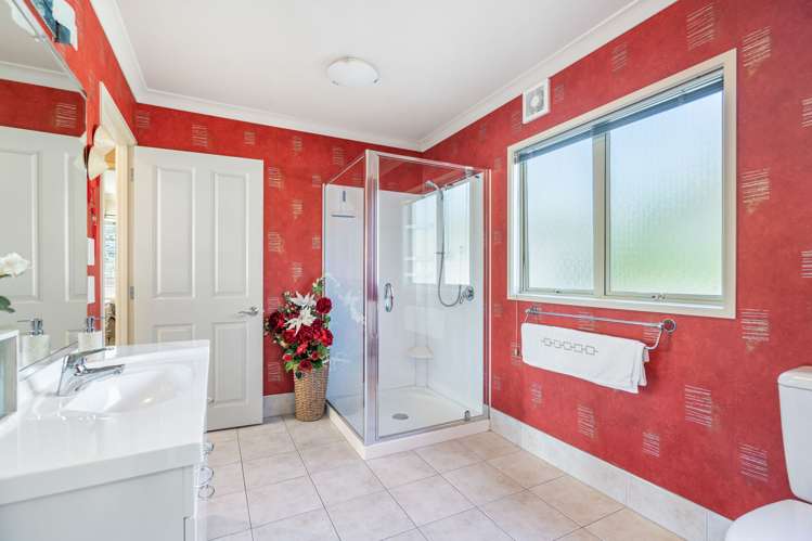 288 Beach Road Onerahi_17