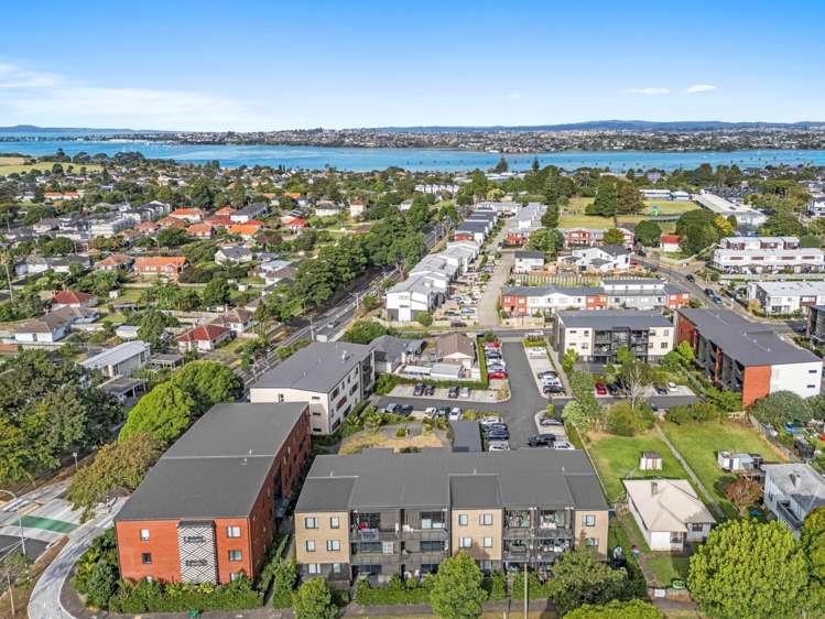 GO6/GO6/7C Hinaki Street Pt England_19