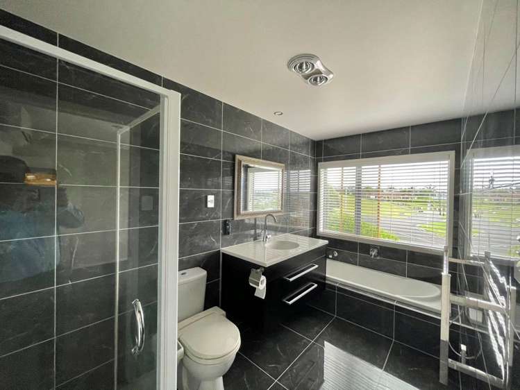 53 Sovereign Street Flat Bush_21