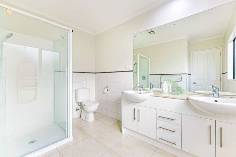 4 Seresin Crescent Flat Bush_9