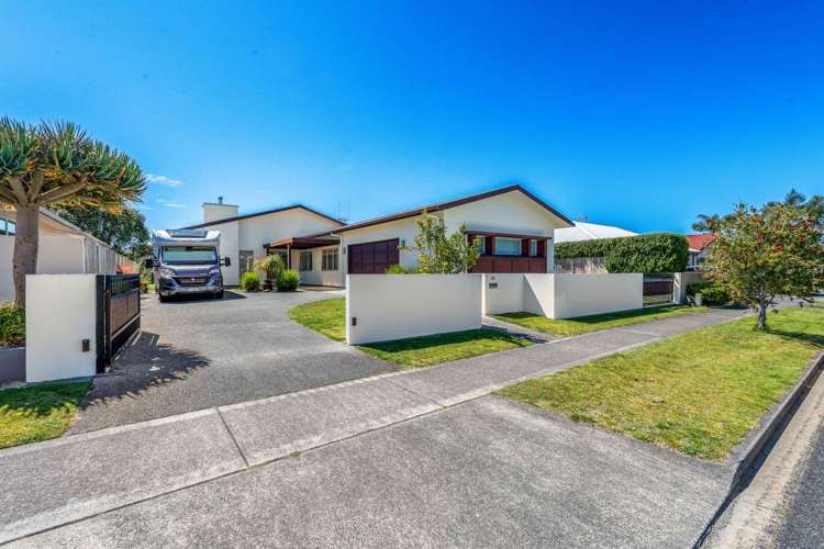 81 Oriental Parade_0