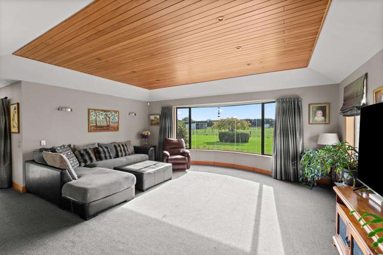 154 Myross Road Myross Bush_9