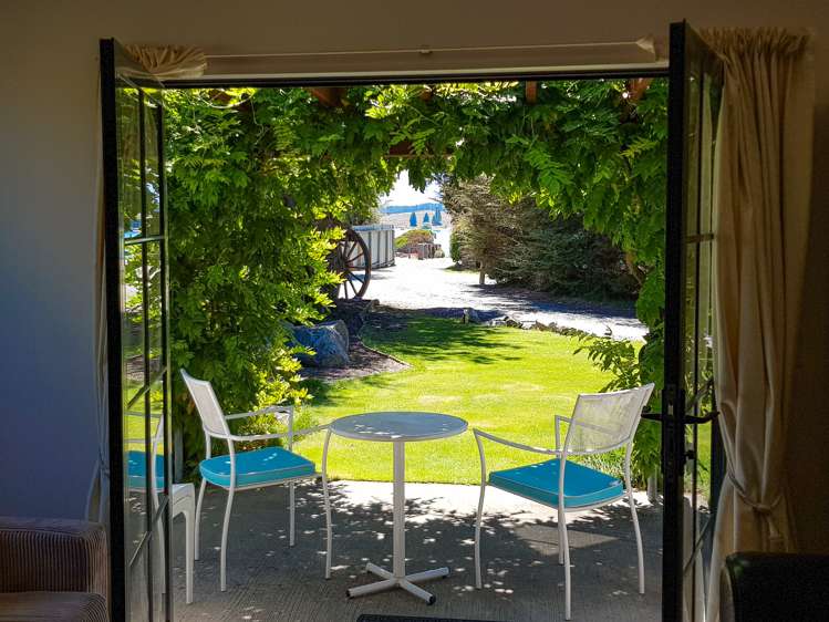 7 Pioneer Drive Lake Tekapo_3