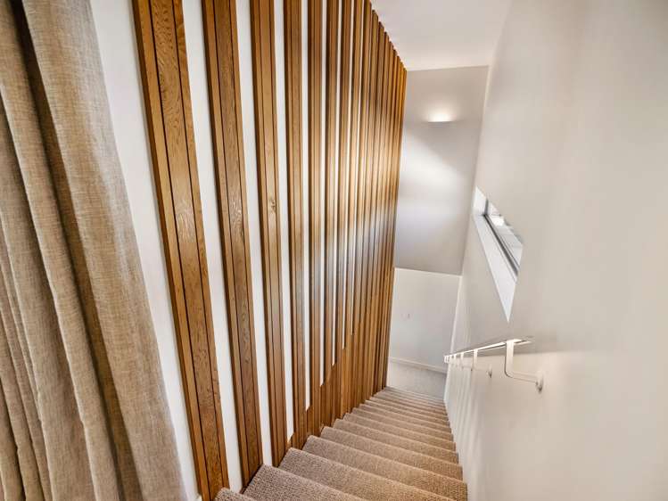 7 Surf Road Mt Maunganui_28